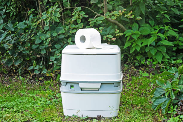 Best Porta potty delivery and setup  in Elmore, OH